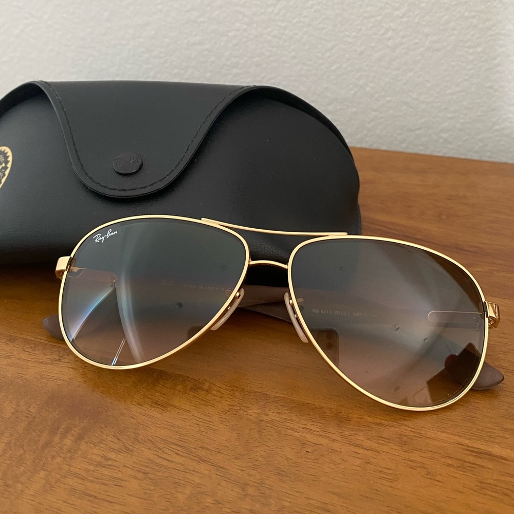 Ray-Ban Women’s Aviator Sunglasses